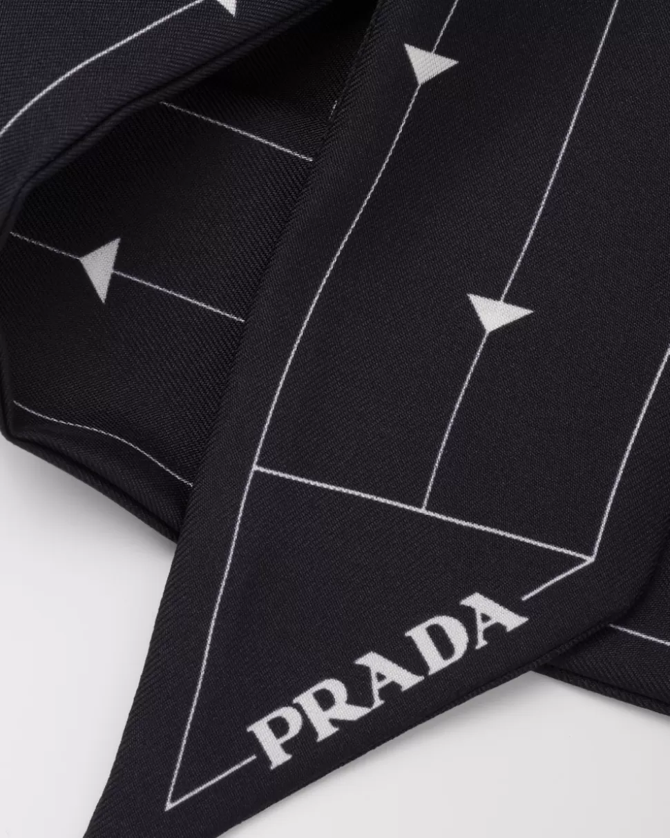 Fashion Prada Bedruckter Schal Aus Twill Schwarz/Weiss