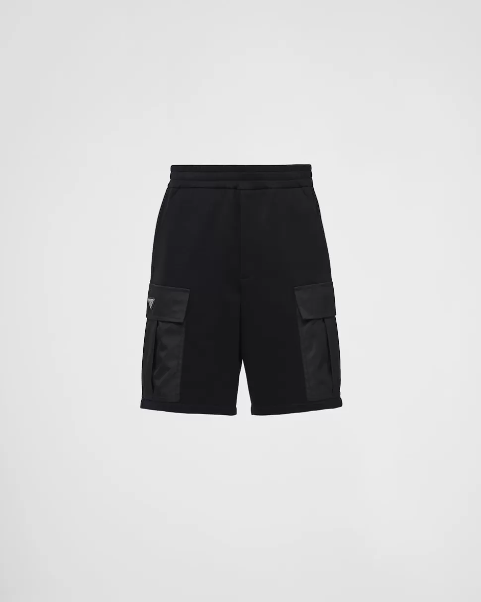 Shop Prada Bermudas Aus Baumwollfleece Mit Details Aus Re-nylon Schwarz/Schwarz