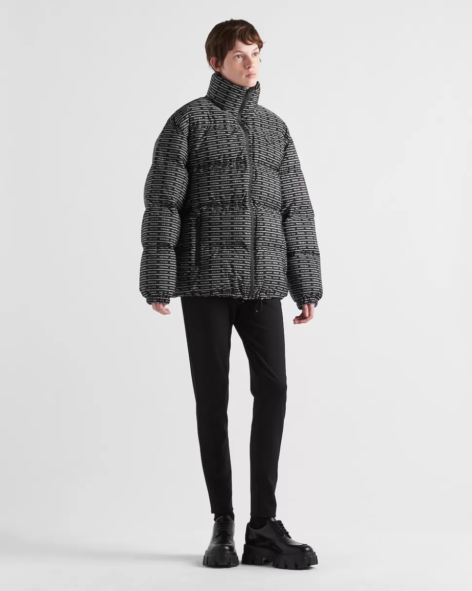 Fashion Prada Daunenjacke Aus Re-nylon Schwarz/Weiss