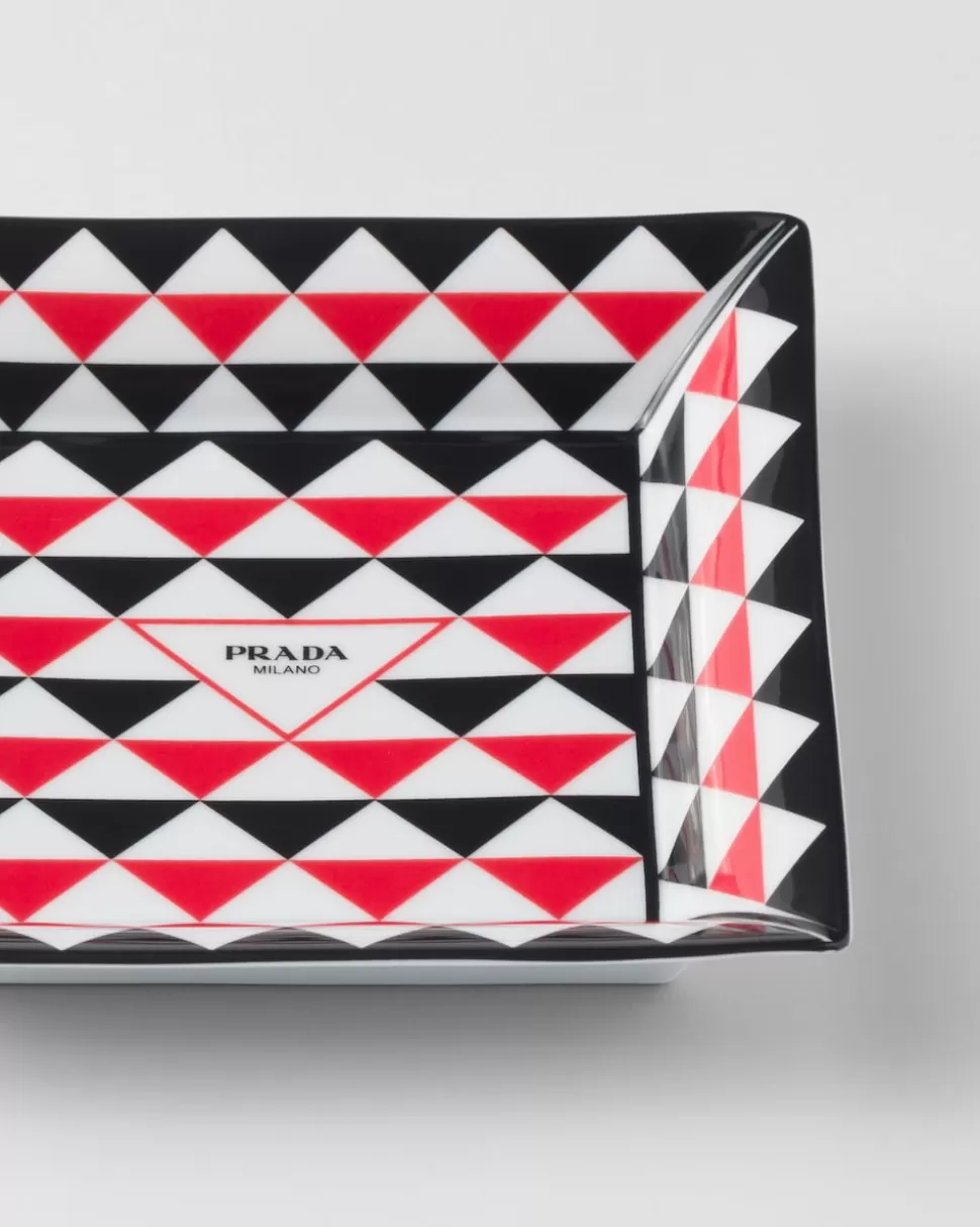 Shop Prada Große Quadratische Ablageschale Aus Porzellan – Triangles Schwarz/Rot/Weiss