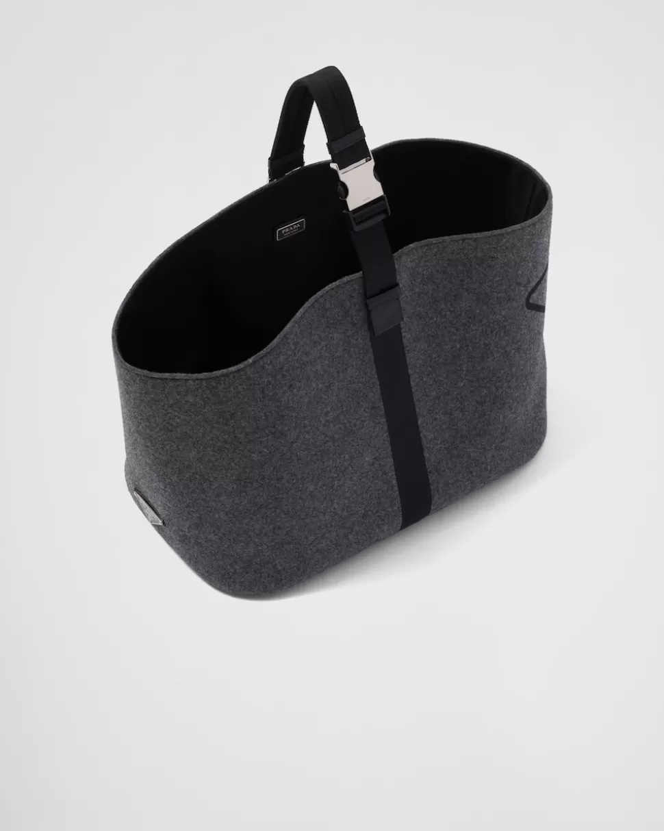 Fashion Prada Holzscheittasche Aus Filz Anthrazitgrau