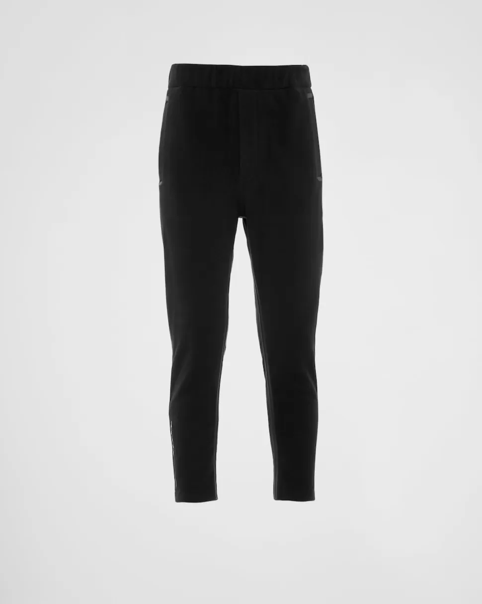 Shop Prada Hose Aus Funktionsgewebe Mit Hitzeversiegeltem Band Schwarz