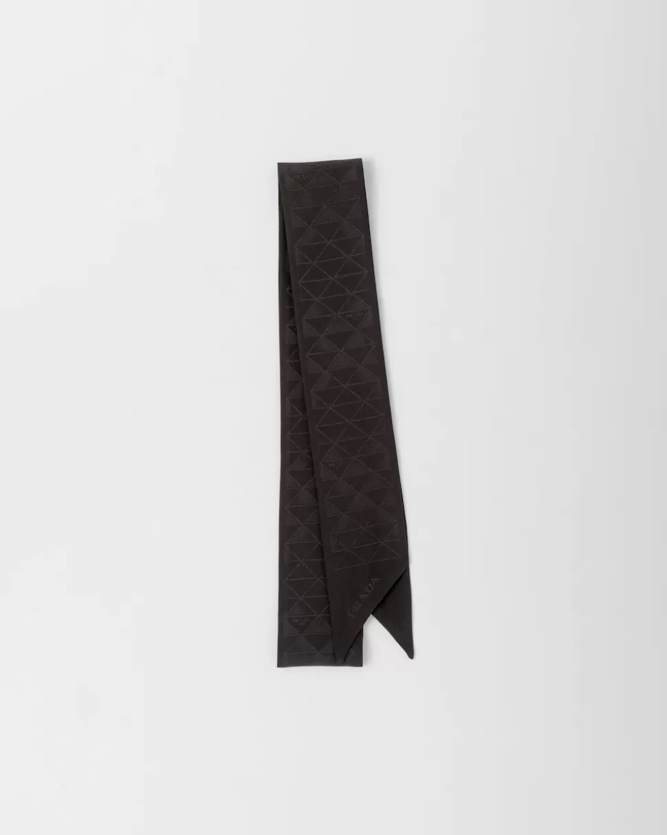 Shop Prada Jacquard-krawatte Aus Crêpe De Chine Schwarz