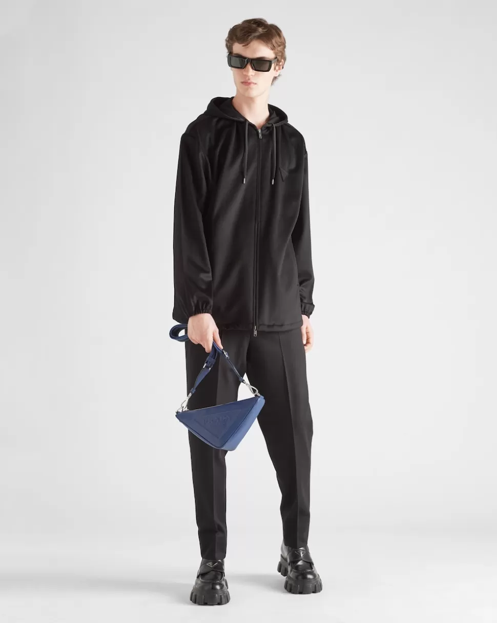 Shop Prada Kapuzenpullover Aus Kaschmir Schwarz