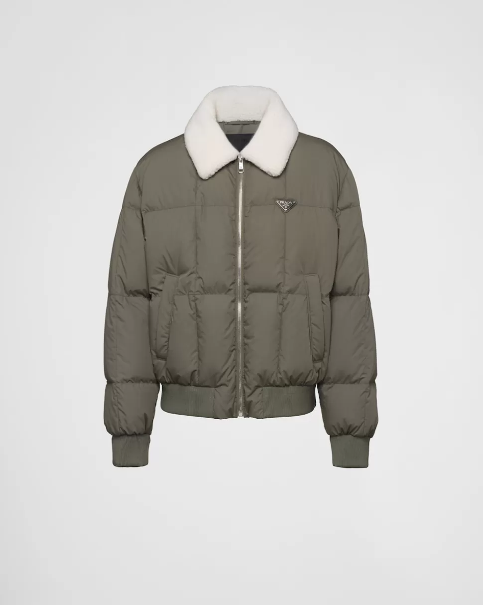 Outlet Prada Kurze Daunenjacke Aus Technischer Baumwolle Waldgrün