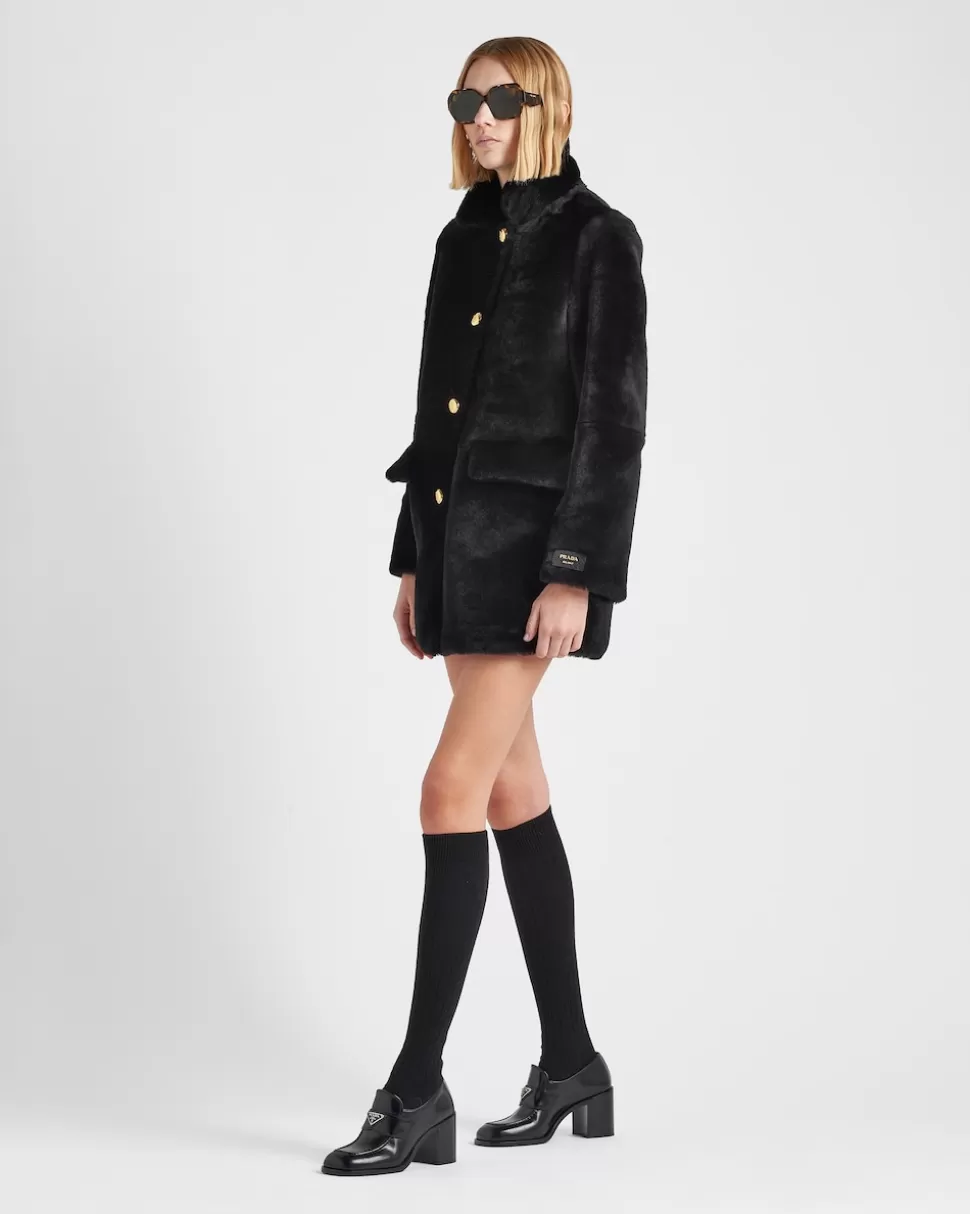 Clearance Prada Mantel Aus Lammfell Schwarz