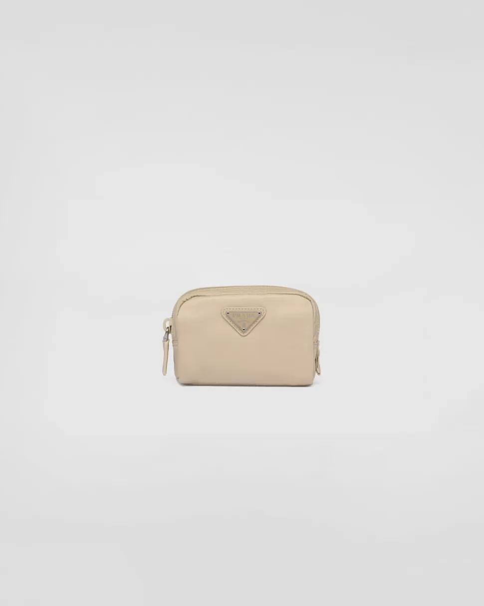 Shop Prada Necessaire Aus Re-nylon Schwarz