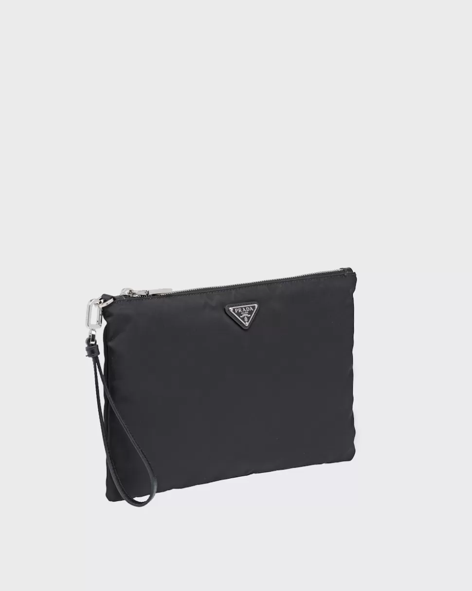 New Prada Pouch Aus Re-nylon Und Saffiano-leder Schwarz