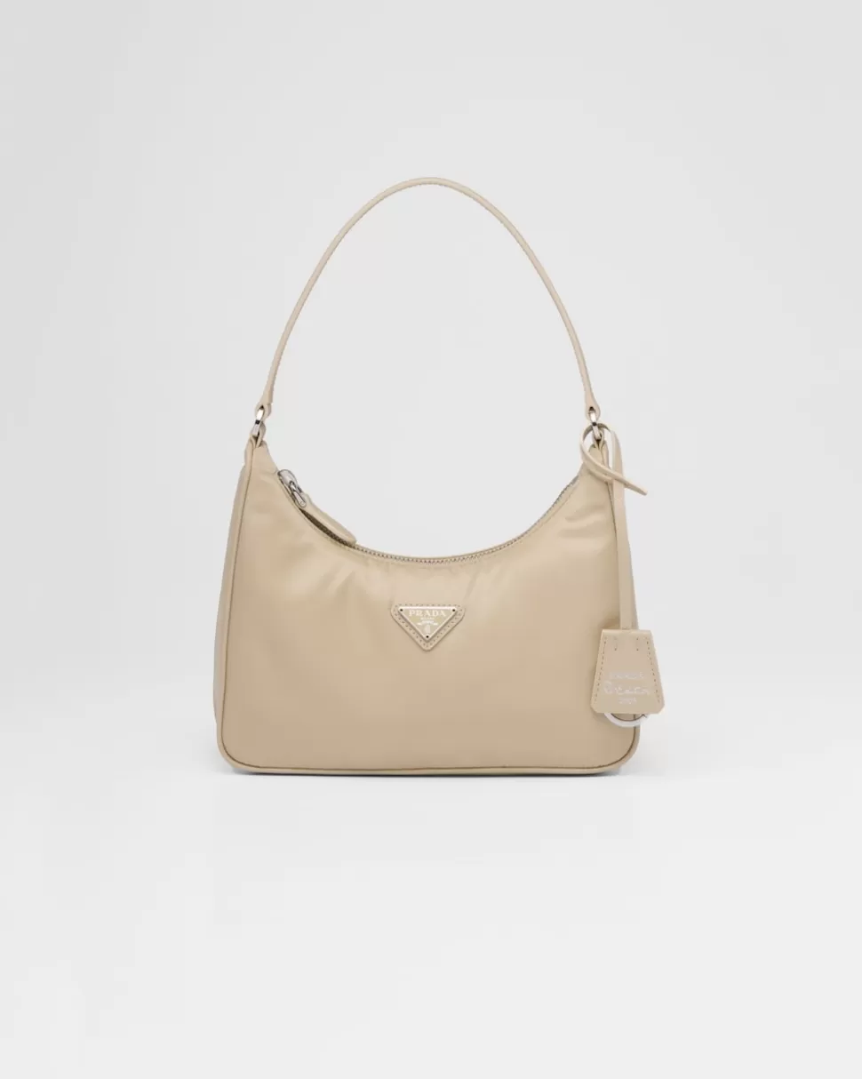 Store Prada Re-edition 2005 Mini Bag Aus Re-nylon Schwarz
