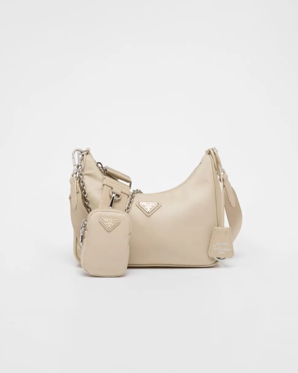 Shop Prada Re-edition 2005 Tasche Aus Re-nylon Schwarz