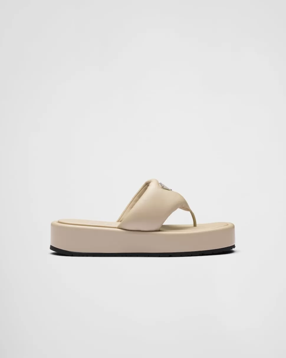 Clearance Prada Soft Keil-zehenstegsandalen Aus Gepolstertem Nappa-leder Schwarz