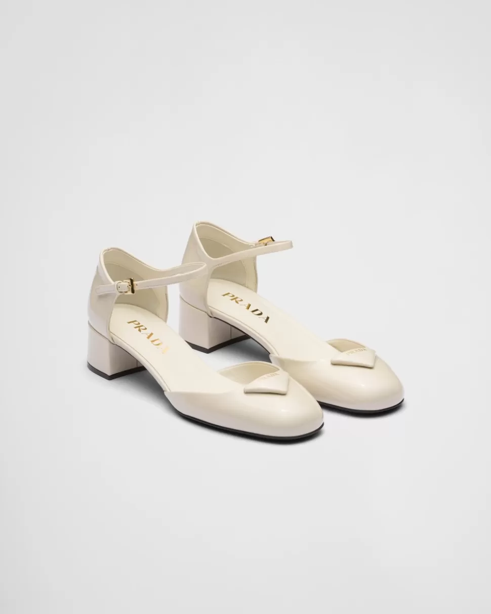 Shop Prada Pumps Aus Lackleder Schwarz