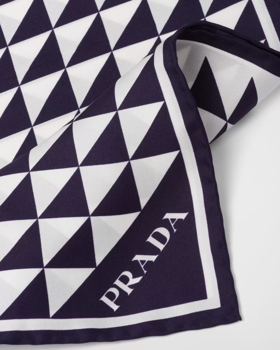 Discount Prada Schal Aus Twill Mit Print Weiß/Platin