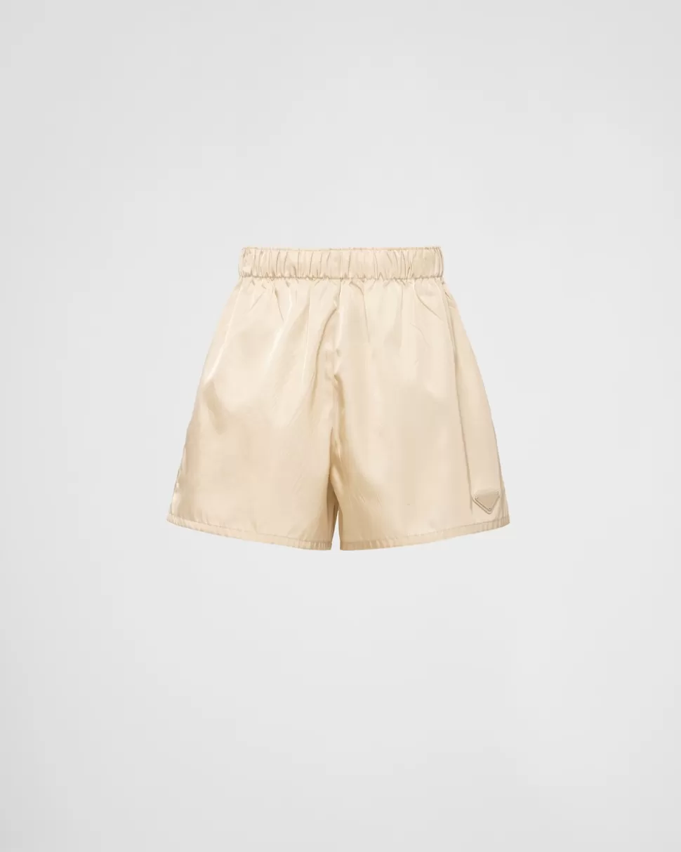 Shop Prada Shorts Aus Re-nylon Schwarz
