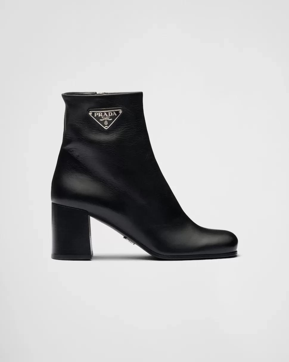 Shop Prada Stiefeletten Aus Leder Schwarz